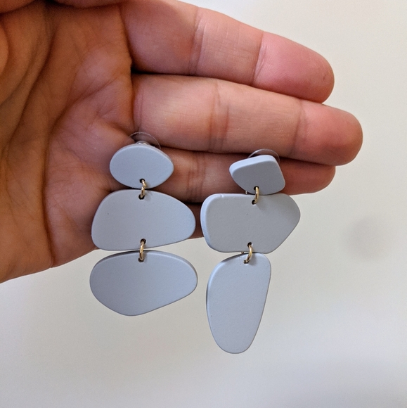 Lightweight Colorful Earring Collection - Picture 3 of 3